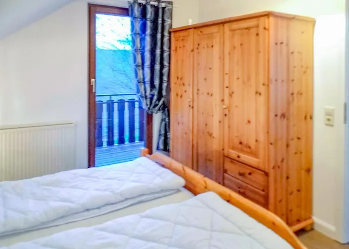 1 In Kirchheim (Hessen)